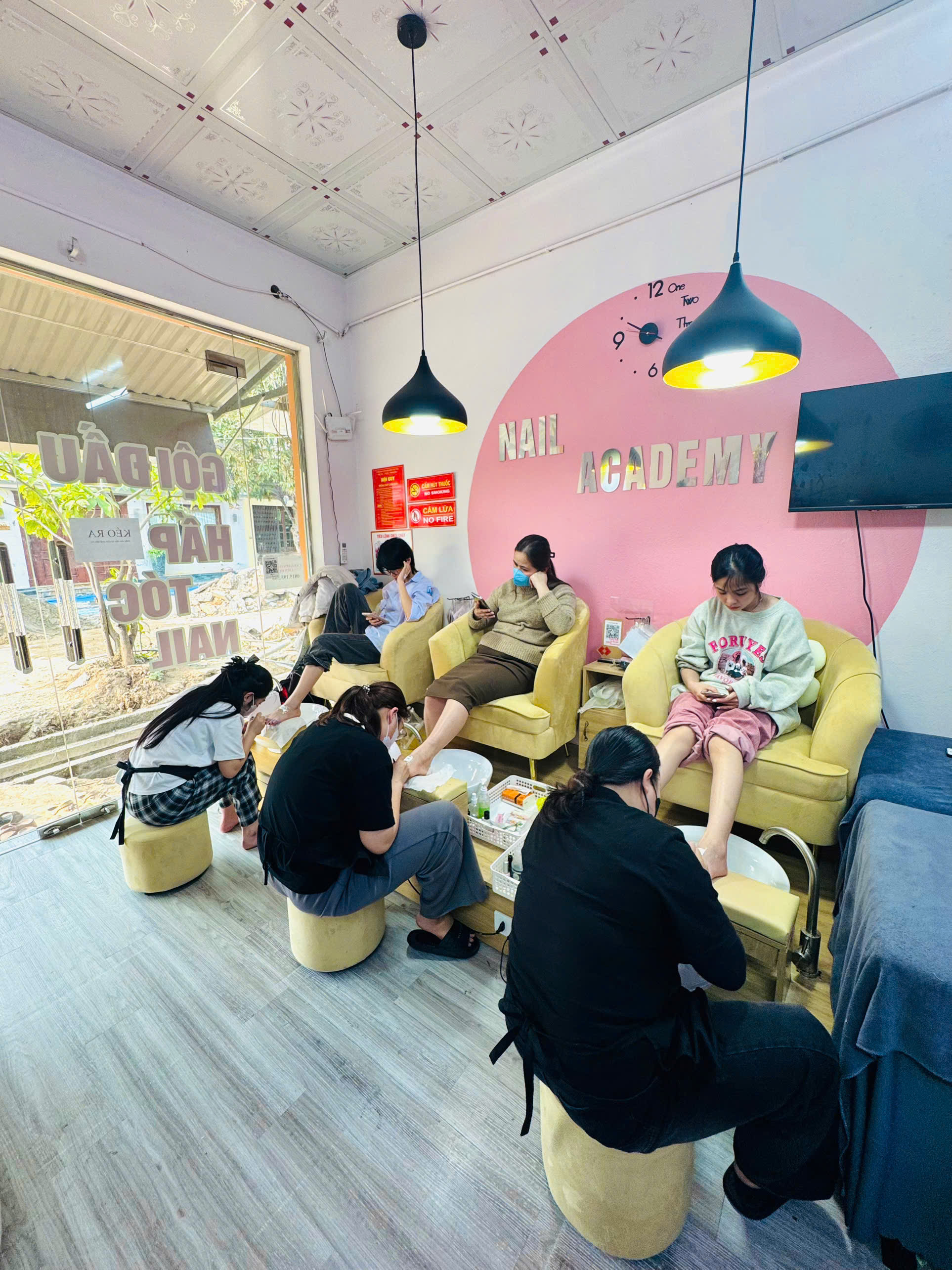 Không gian Sunny Nail